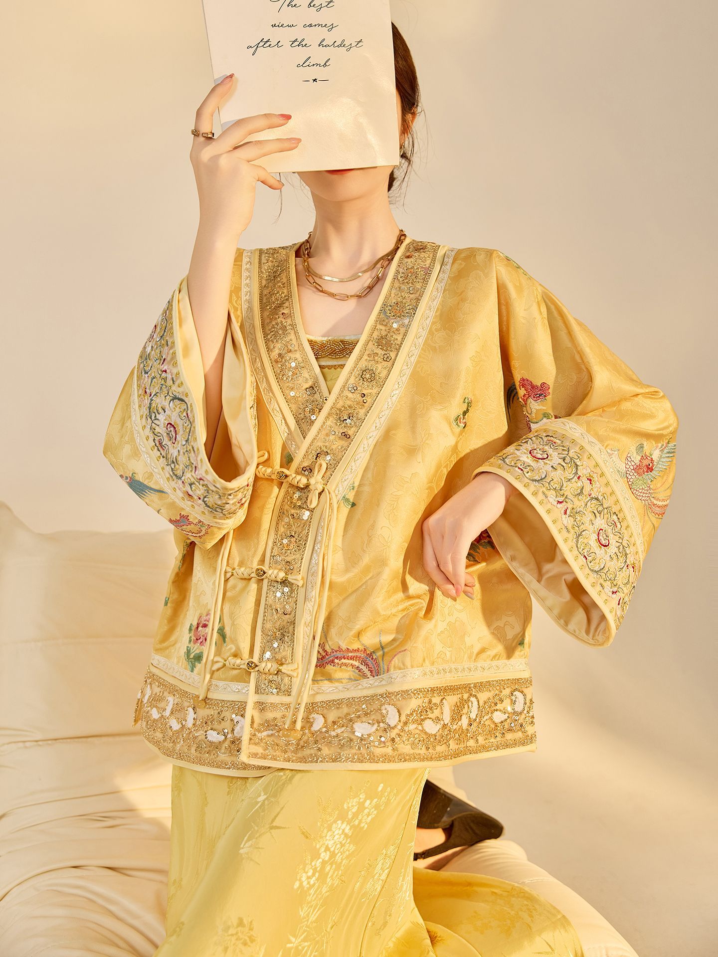 Embroidery Style - Autumn New Fashion V-neck High-end Jacket