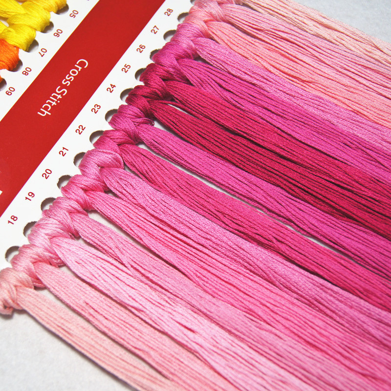 A Gentle Kiss Patterns Counted - Embroidery Kiss 评论和价格