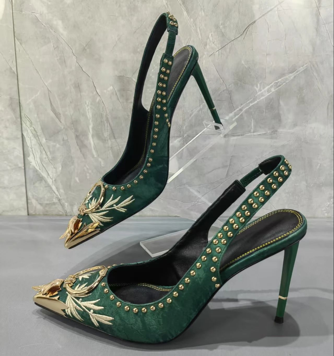 Embroidery Velvet Women Sandal - Embroidery Shoes 评论和价格