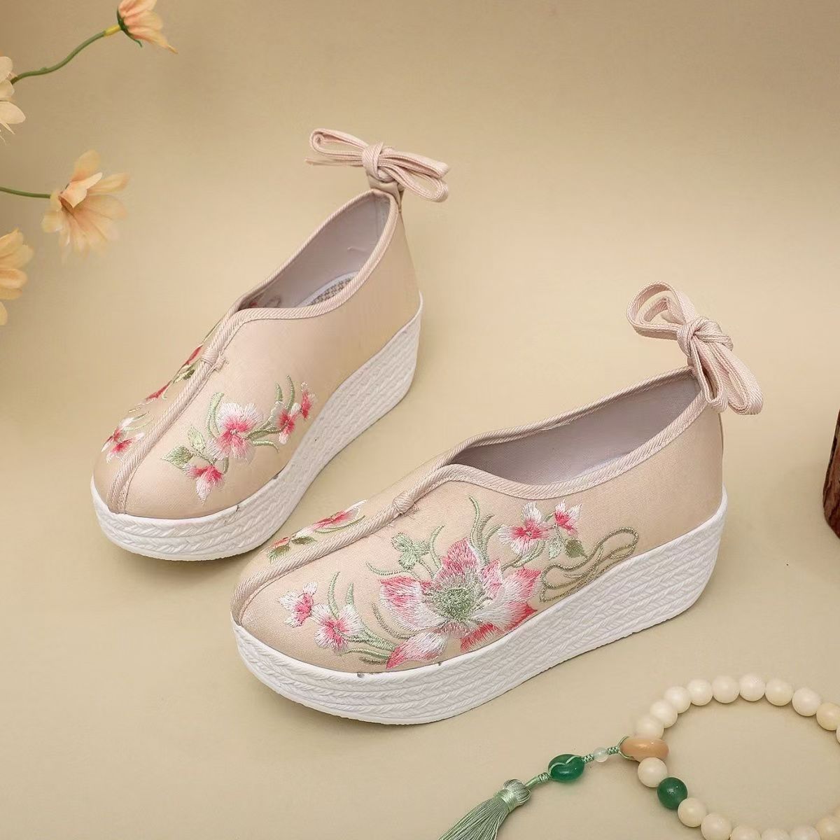 Woman Ethnic Style Wedges Embr - Embroidery Style 评论和价格