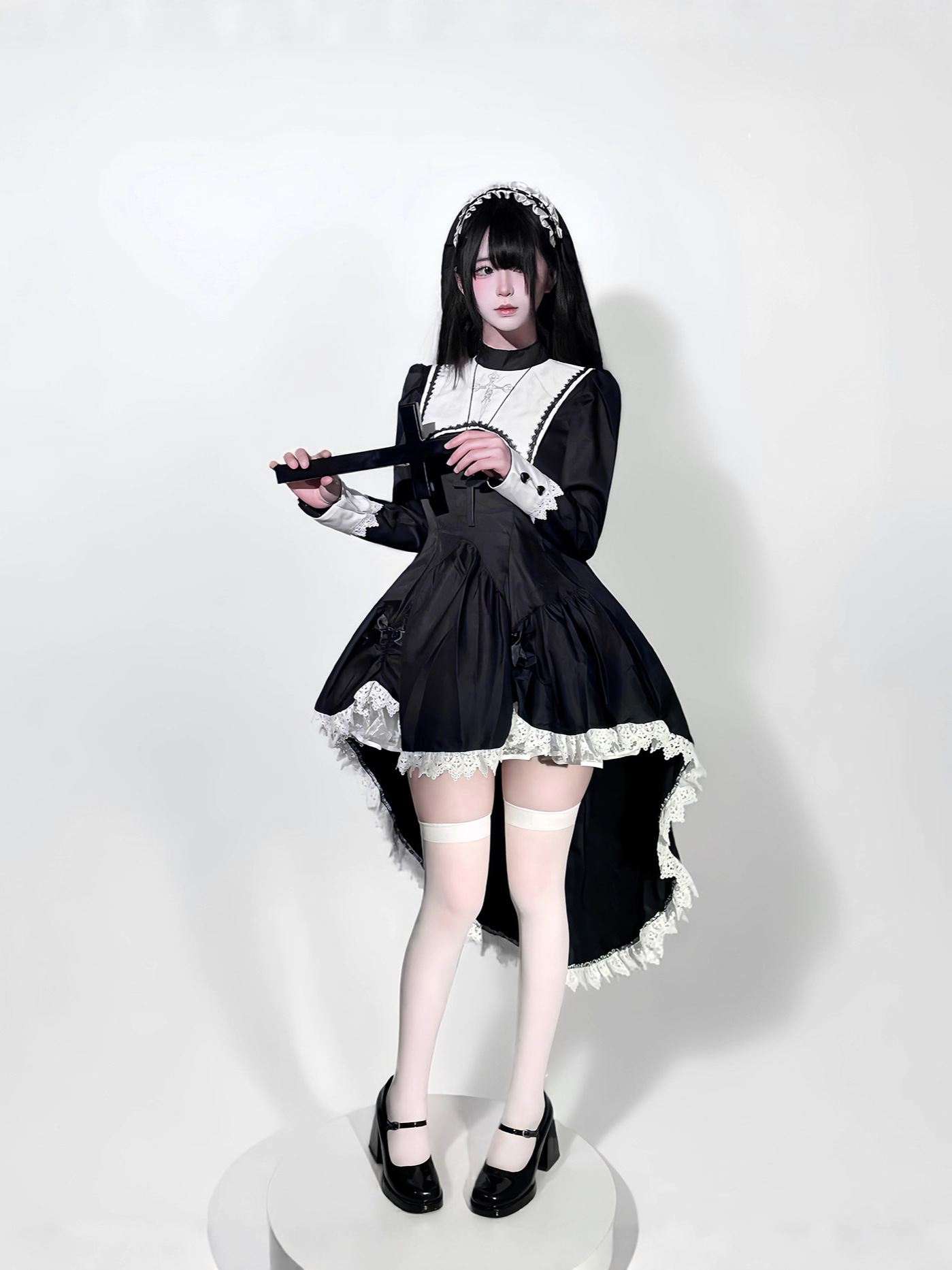 Gothic style dark embroidery c - Embroidery Kit 评论和价格