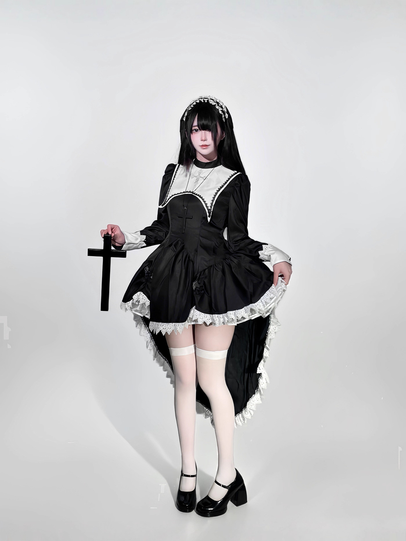 Gothic style dark embroidery c - Embroidery Kit 评论和价格