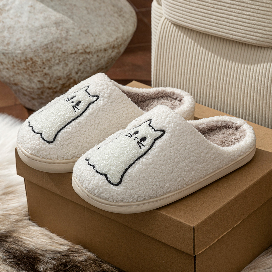 Fashion Cute Line Cat Exquisit - Embroidery Shoes 评论和价格