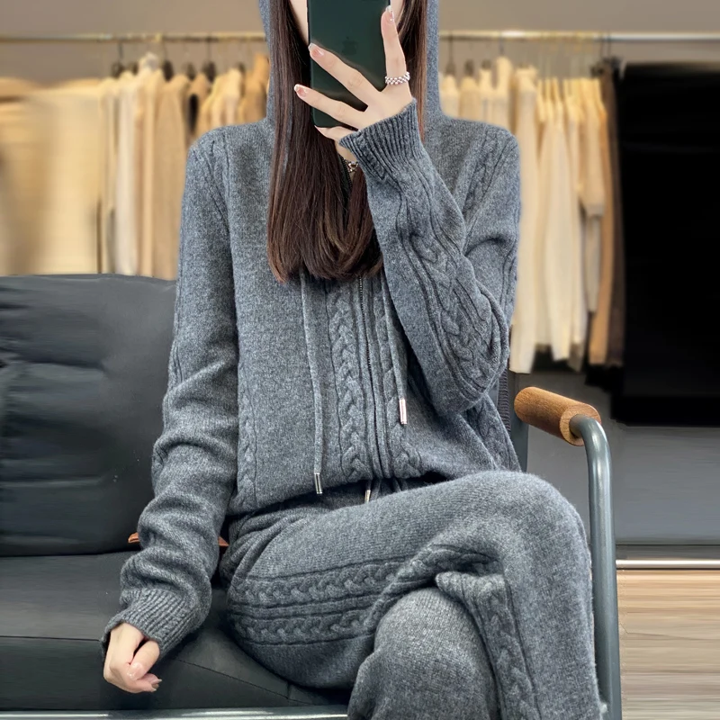 Women's Pure Cashmere Hooded C - Embroidery Zip Up Hoodie 评论和价格