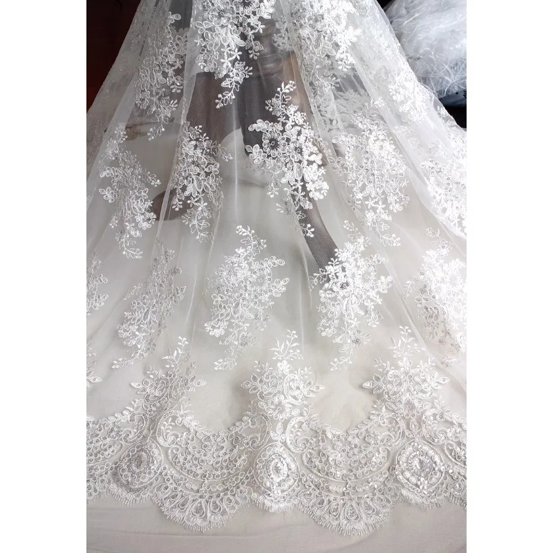 Sequin Embroidered Lace Fabric - Embroidery Web 评论和价格
