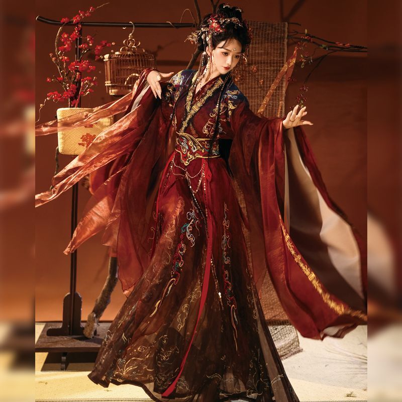 Qingzhu Garden Hanfu New Style - Embroidery Garden 评论和价格