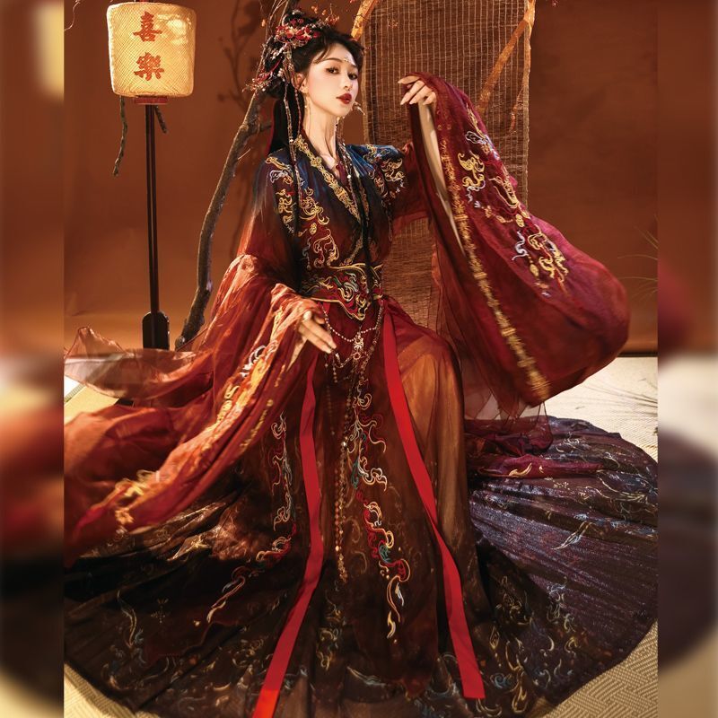 Qingzhu Garden Hanfu New Style - Embroidery Garden 评论和价格